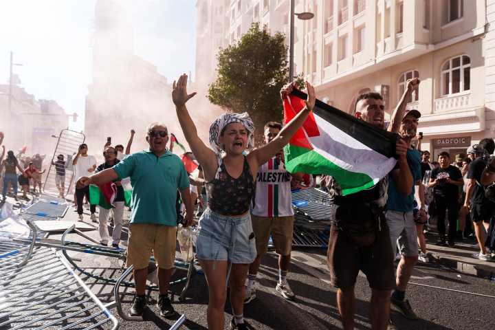 Cancelada la última etapa de la Vuelta Ciclista por las protestas propalestinas en el centro de Madrid
