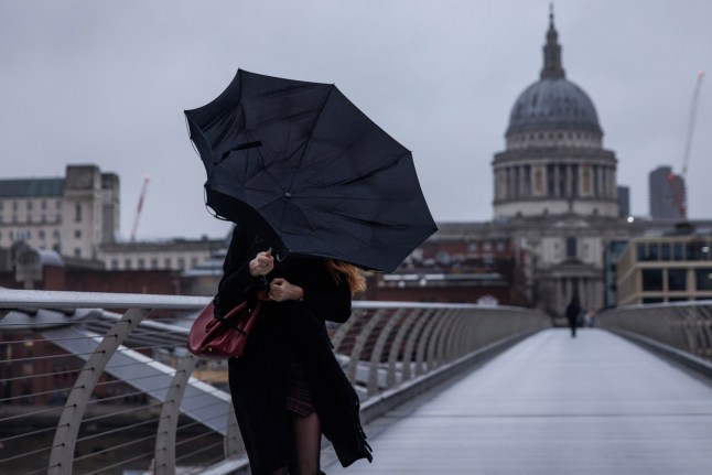 UK to be blasted with 55mph wind after Met Office issue yellow warning