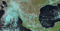 Huracán "Lorena" se sigue intensificando y provocará lluvias intensas en el norte del país