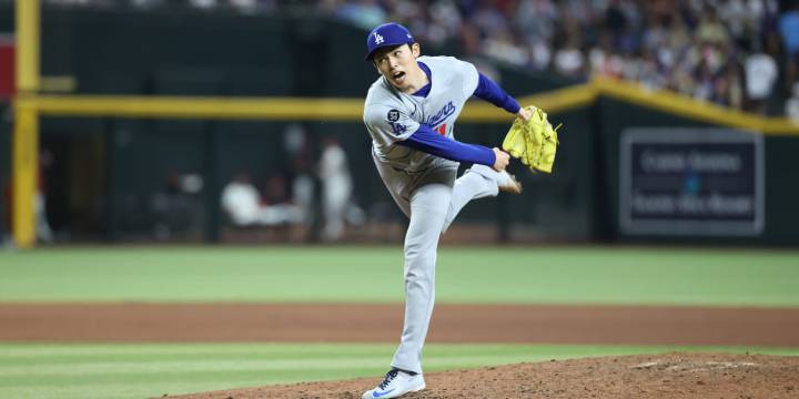 Roki Sasaki, Clayton Kershaw pitch out of bullpen in Dodgers 11