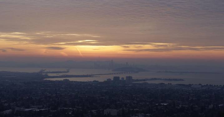 Residents of San Francisco Bay Area jolted awake by 4.3 magnitude earthquake