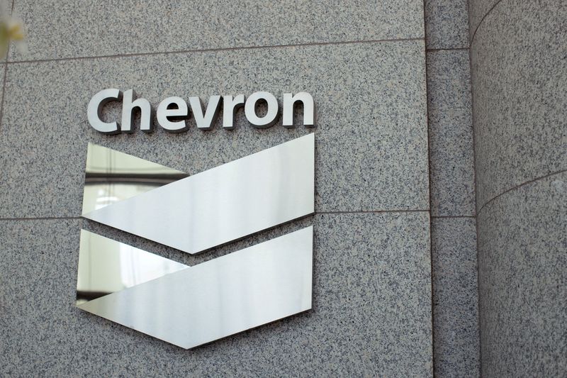 Exclusive-Chevron exports of Venezuelan oil halved under new US authorization, sources say
