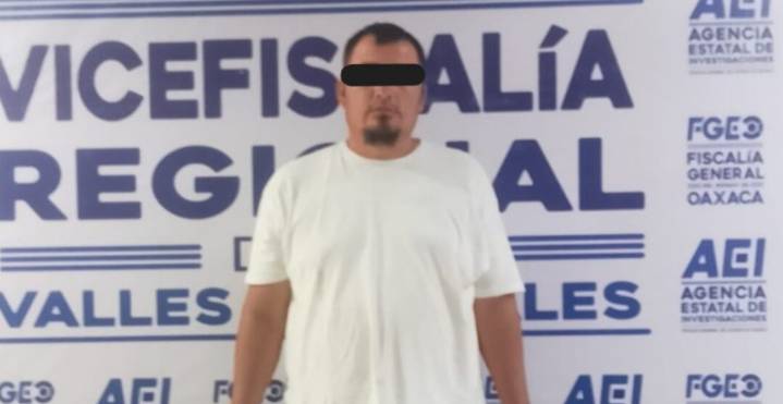 “‘El Güero Chima’ operaba punto de droga en Huixtepec; lo atrapan con cocaína y cannabis”