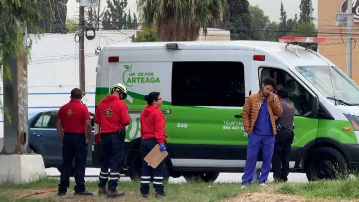 Muere Joven de 23 Años a Bordo de una Ambulancia en Saltillo Después de Desmayarse