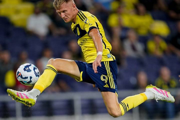 Deadspin | Nashville SC, Orlando City meet on verge of clinching playoffs
