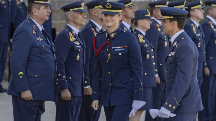 Así ha sido la llegada de la princesa Leonor a la Academia del Aire para su último año de formación militar