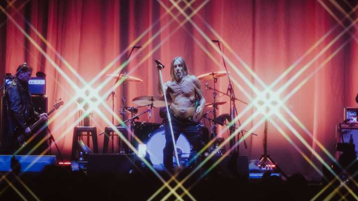 Iggy Pop contagió una energía casi sobrenatural en su regreso a la Argentina