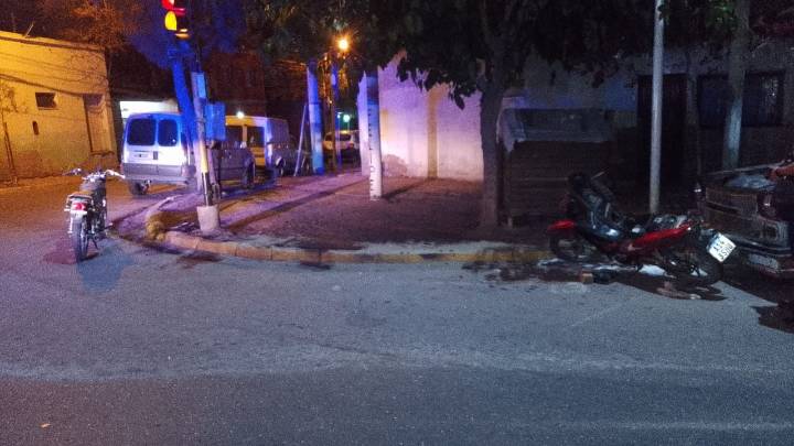 Joven motociclista sufrió fractura tras choque en el centro capitalino