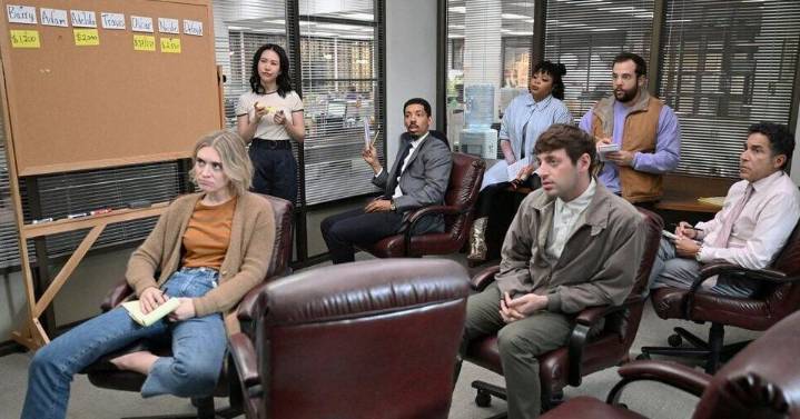Review: 'The Paper' may need rewrite but its characters work