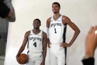 Deadspin | Spurs welcome back taller Victor Wembanyama; PG De'Aaron Fox (hamstring) out