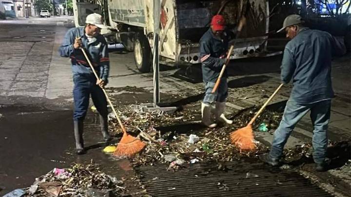 Atienden autoridades 70 reportes tras lluvias del fin de semana en Hermosillo