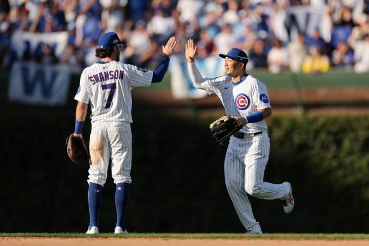 Padres fall to Cubs in Game 1 of NL Wild Card Series
