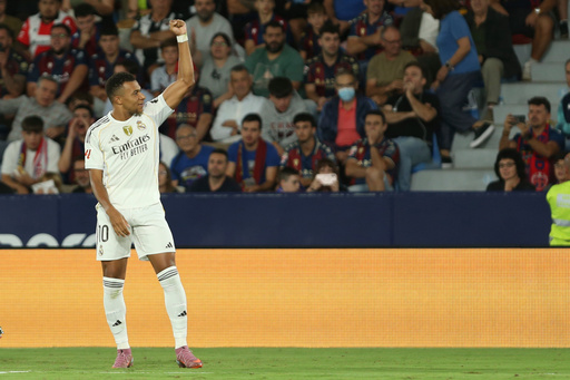 Doblete de Mbappé y Mastantuono marca su primer gol con Real Madrid en victoria 4