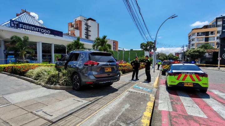 Sicarios balearon al conductor de una camioneta en plena carrera 27 de Bucaramanga