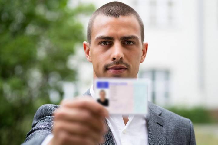 Texas Law: Do You Have to Show ID to Police?