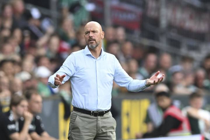 'Unprecedented': Erik ten Hag fired as Leverkusen coach after three games