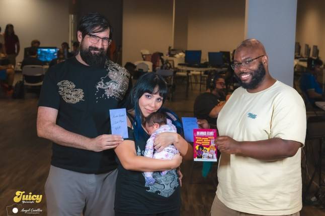 Gamer mum goes viral for winning at Mortal Kombat while holding baby
