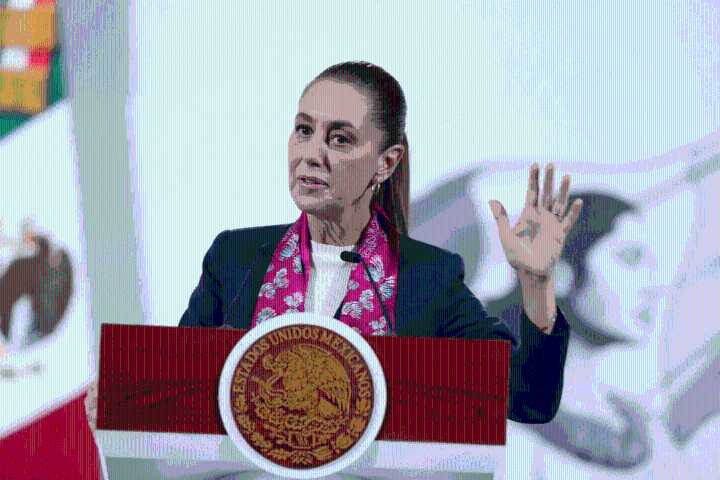 Claudia Sheinbaum anuncia mayor control en la venta de chips de celulares para combatir extorsiones