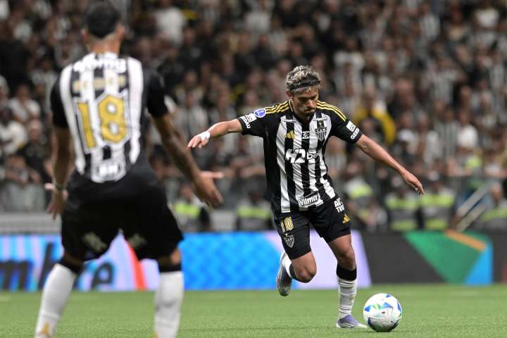 1-0. Bernard marca sobre la bocina y lleva al Atlético Mineiro a las semifinales