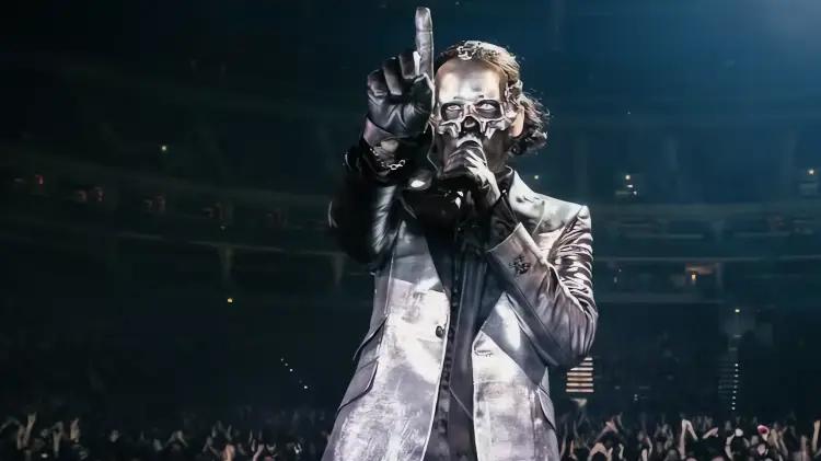 Tobias Forge de Ghost sufre emergencia médica y cancela concierto en México