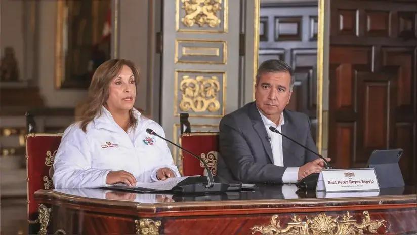 MEF respalda un próximo retiro de AFP, pero hace llamado a la responsabilidad: "Solo para las personas que lo necesiten con urgencia"