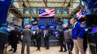 Wall Street cae mientras espera el resultado de la reunión de la Fed: el mercado apuesta a que habrá recortes