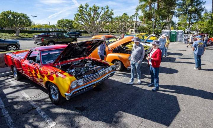 Classic cars in California will still need a smog test after lawmakers reject Jay Leno bill