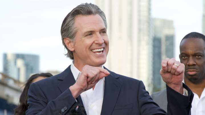 Gavin Newsom Brutally Humbled JD Vance With These Scathing Tweets