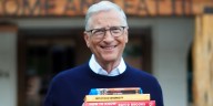 Estos son los cuatro libros que le cambiaron la vida a Bill Gates, cofundador de Microsoft