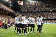 Santamaría vuelve a dejar seco a un Athletic que acabó con 10
