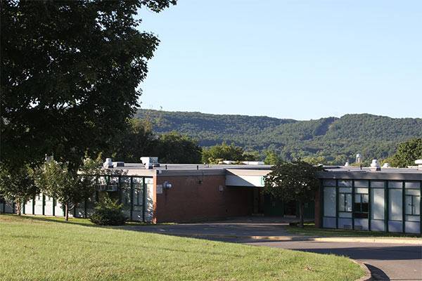 Kingston middle school shaken by two-vehicle accident during drop