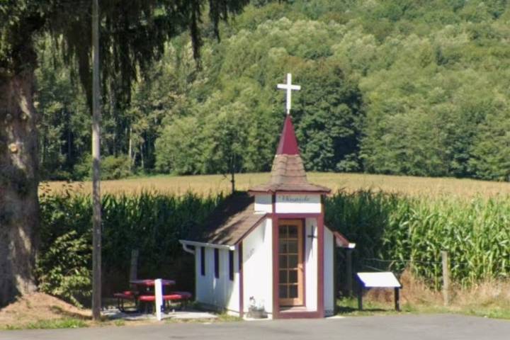Tiny Wayside Chapel invites travelers to pause on US 2