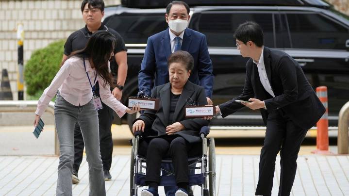 Unification Church leader arrested in bribery case involving former South Korean president's wife