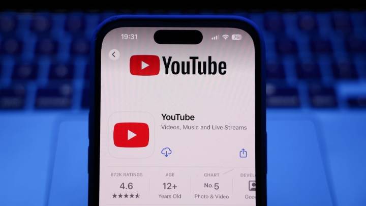 YouTube agrees to help pay for Trump's new White House ballroom