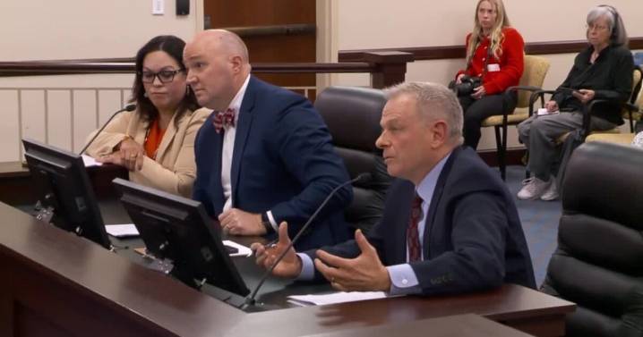 Tempers flare at Utah legislature's redistricting hearing