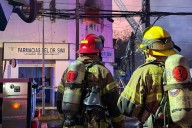 VIDEO. Voraz incendio estructural consume recinto comercial en Independencia: hay dos personas con quemaduras