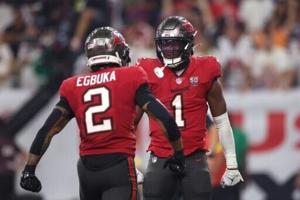 Buccaneers beat Texans to make fifth straight 2