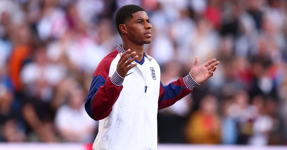Marcus Rashford supported by Man United players after England performance