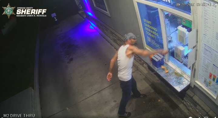 Erratic suspect arrested twice in one night; Spokane Valley Police share video of knife