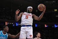 Former Knicks free agent big man could go unsigned this offseason
