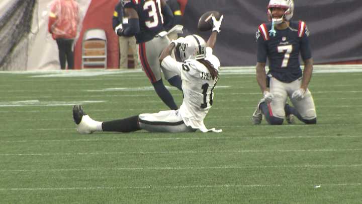 Patriots drop first game of Mike Vrabel era to Raiders 20