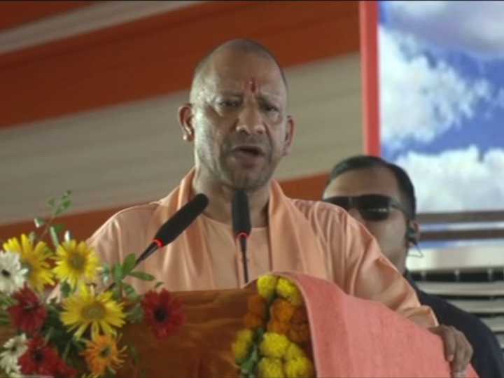 "Chedhoge, toh chodhenge nahi": CM Yogi on Bareilly stone pelting