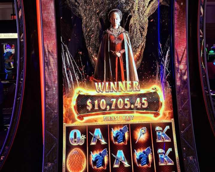 Mass. casino winner: ‘Game of Thrones’ slot machine gives out jackpot prize
