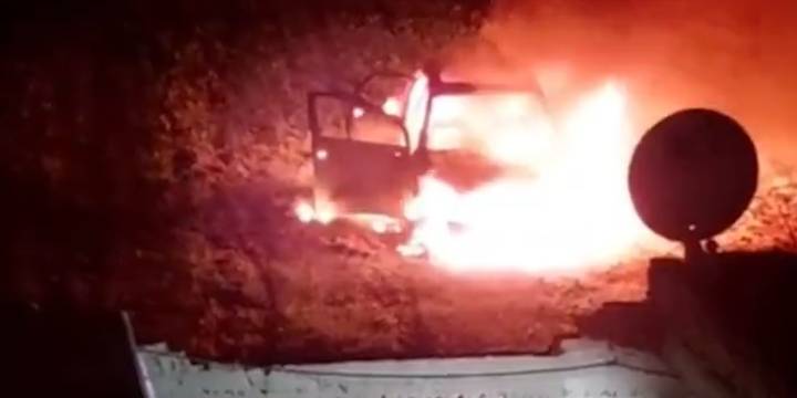 Así incendiaron la camioneta en la que trasladaron a las jóvenes asesinadas hasta Florencio Varela