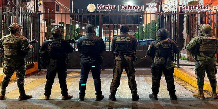 Detienen a ocho personas vinculadas a la extorsión tras cateos en CDMX, Morelos y Jalisco