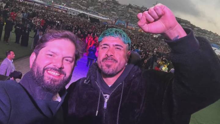 "Mono" Sánchez reaccionó al saludo de Boric y el Presidente explicó por qué le "caía mal" el arquero