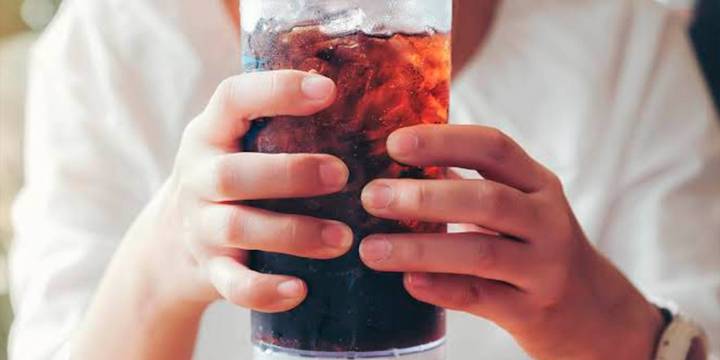 ¿Qué le sucede a tu cuerpo si tomás gaseosa todos los días?