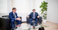 Illa blanquea a Puigdemont cuatro días después de reunirse con él en Bruselas