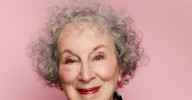 Margaret Atwood, premio Joan Margarit de poesía
