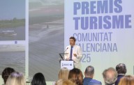 Mazón destaca al turismo como ejemplo de "convivencia y sostenibilidad" para el desarrollo económico y social